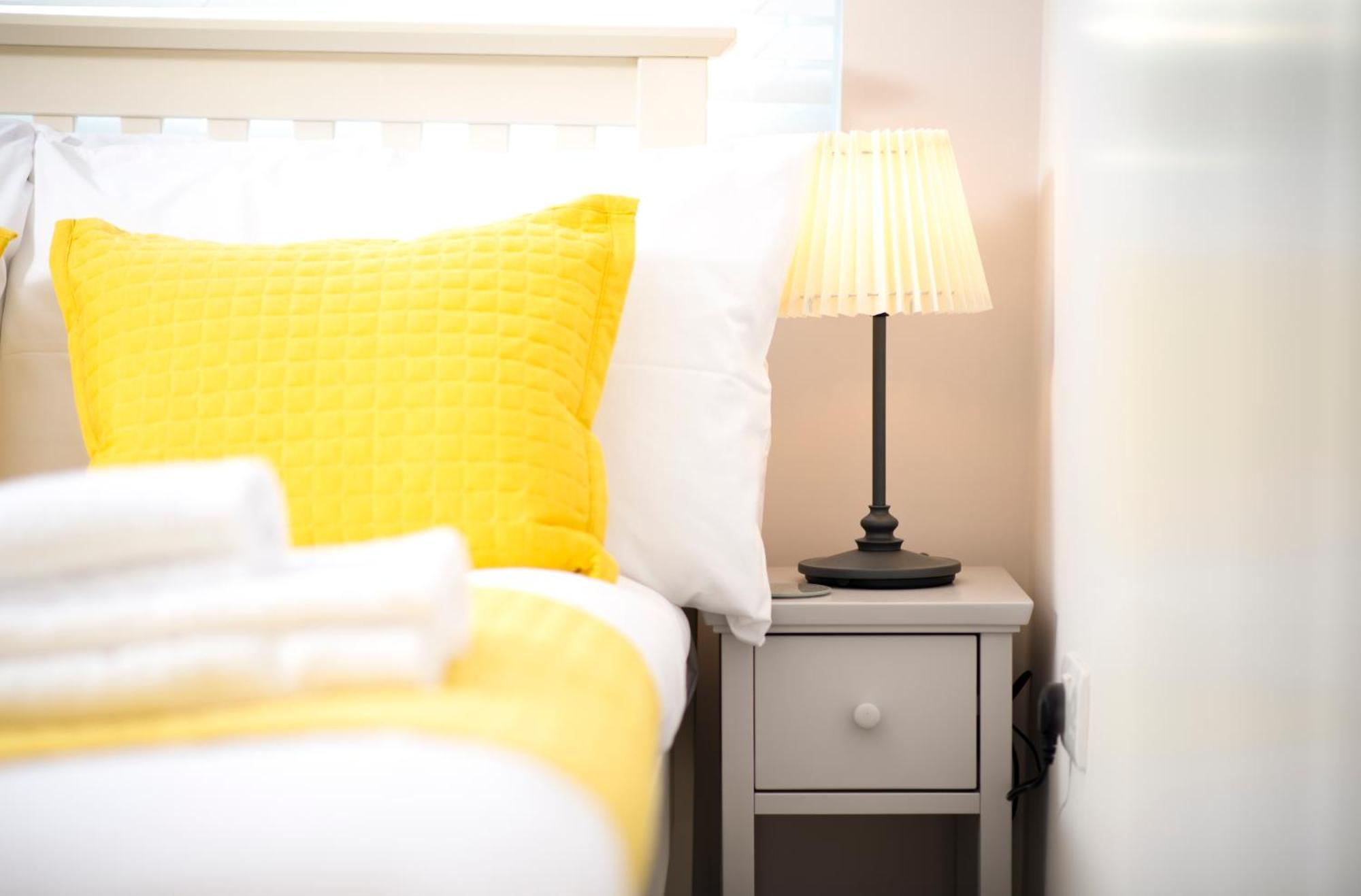 Morley Cottage - Modern 3 Bedroom, 2 Bathroom House With Garden In Southsea, ポーツマス エクステリア 写真