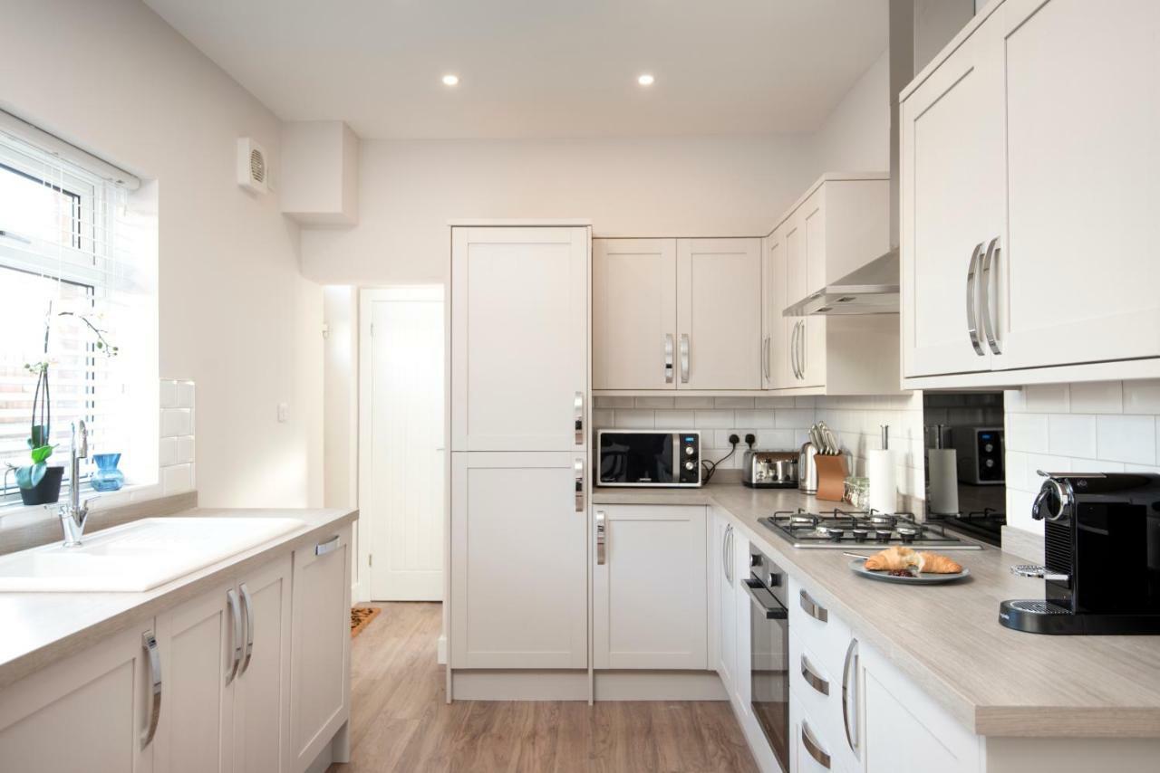 Morley Cottage - Modern 3 Bedroom, 2 Bathroom House With Garden In Southsea, ポーツマス エクステリア 写真