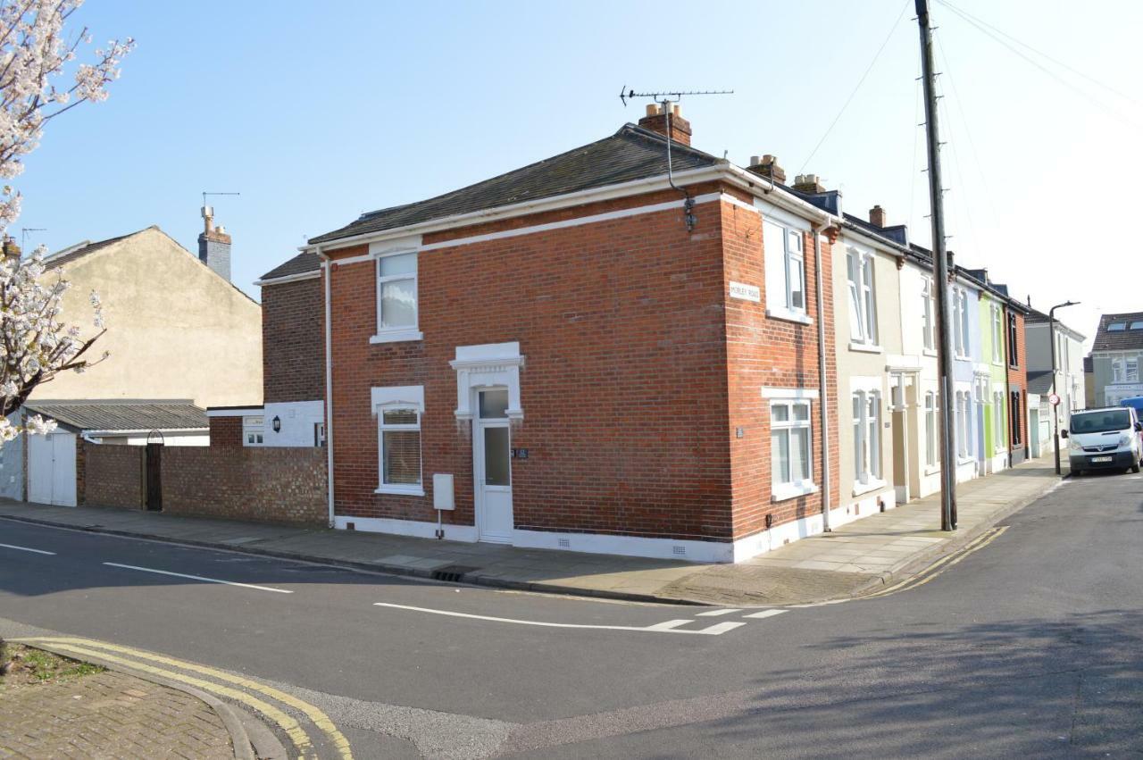 Morley Cottage - Modern 3 Bedroom, 2 Bathroom House With Garden In Southsea, ポーツマス エクステリア 写真